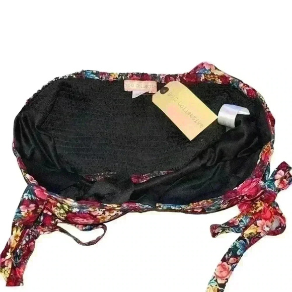 BOG Collective Floral Crop Top Sweetheart  Neckline Ruched Back Size Medium - Picture 3 of 5